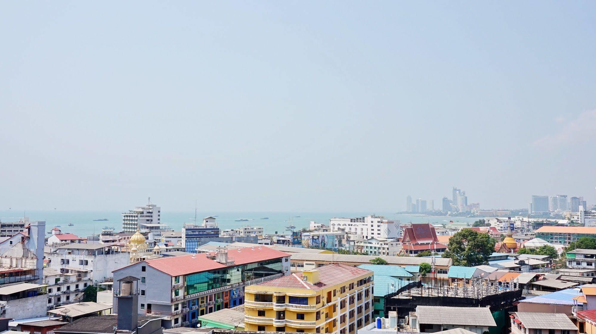 Yensabai Condotel Pattaya Εξωτερικό φωτογραφία